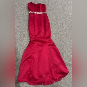 Da Vinci Scarlett red strapless mermaid prom formal dress rhinestones Sz 0 2